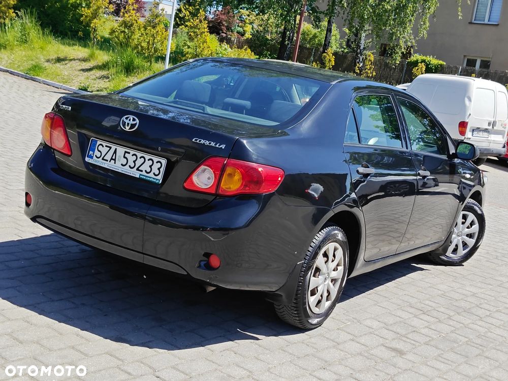 Toyota Corolla 1.4 VVT-i Terra - 1