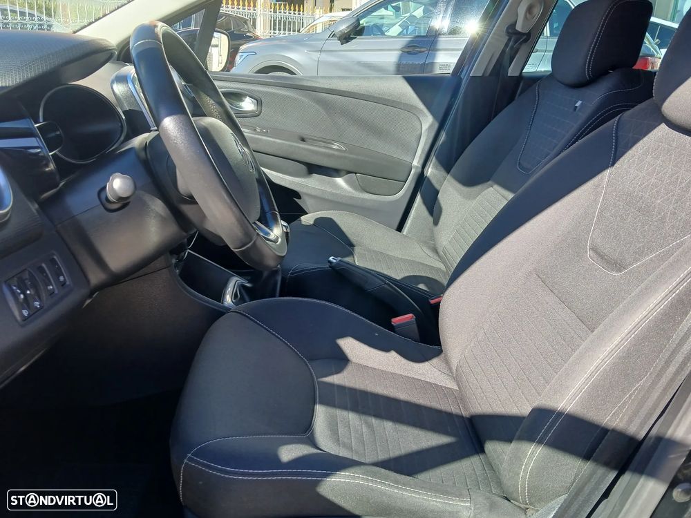 Renault Clio 1.5 dCi Limited - 19
