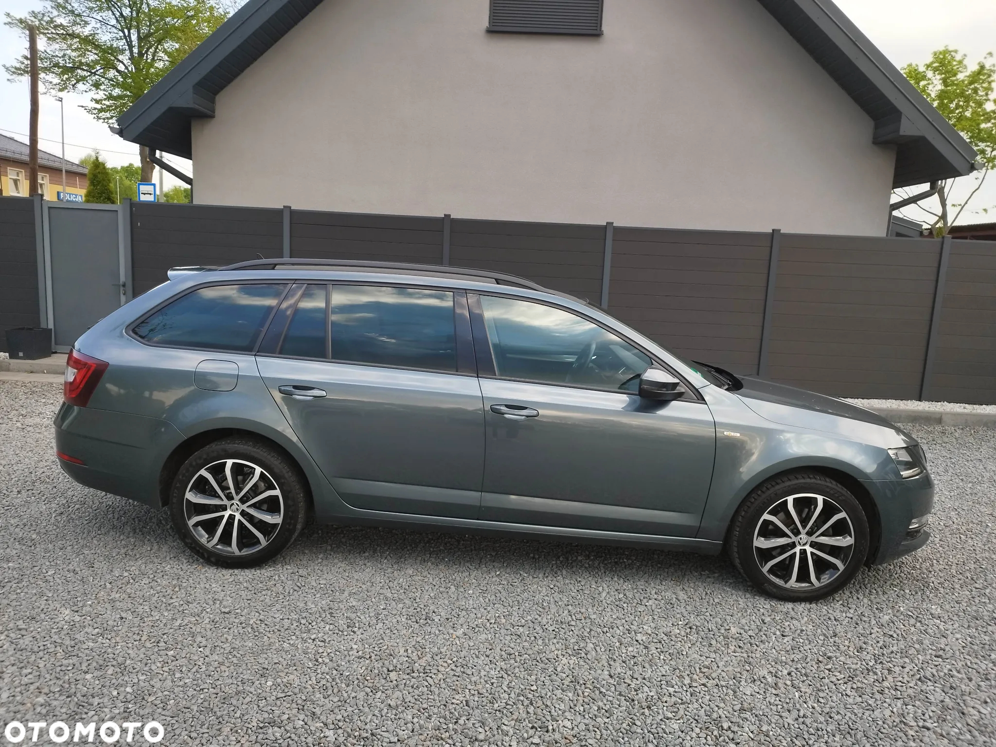 Skoda Octavia 2.0 TDI DSG Soleil - 8