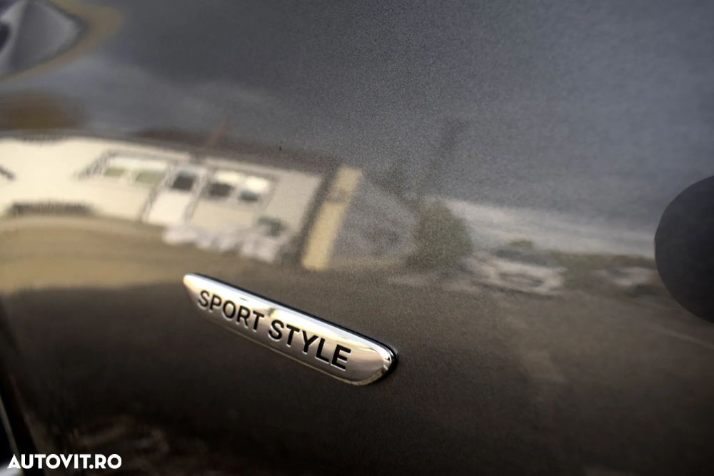 Mercedes-Benz E 200 T 9G-TRONIC Sportstyle Edition - 16