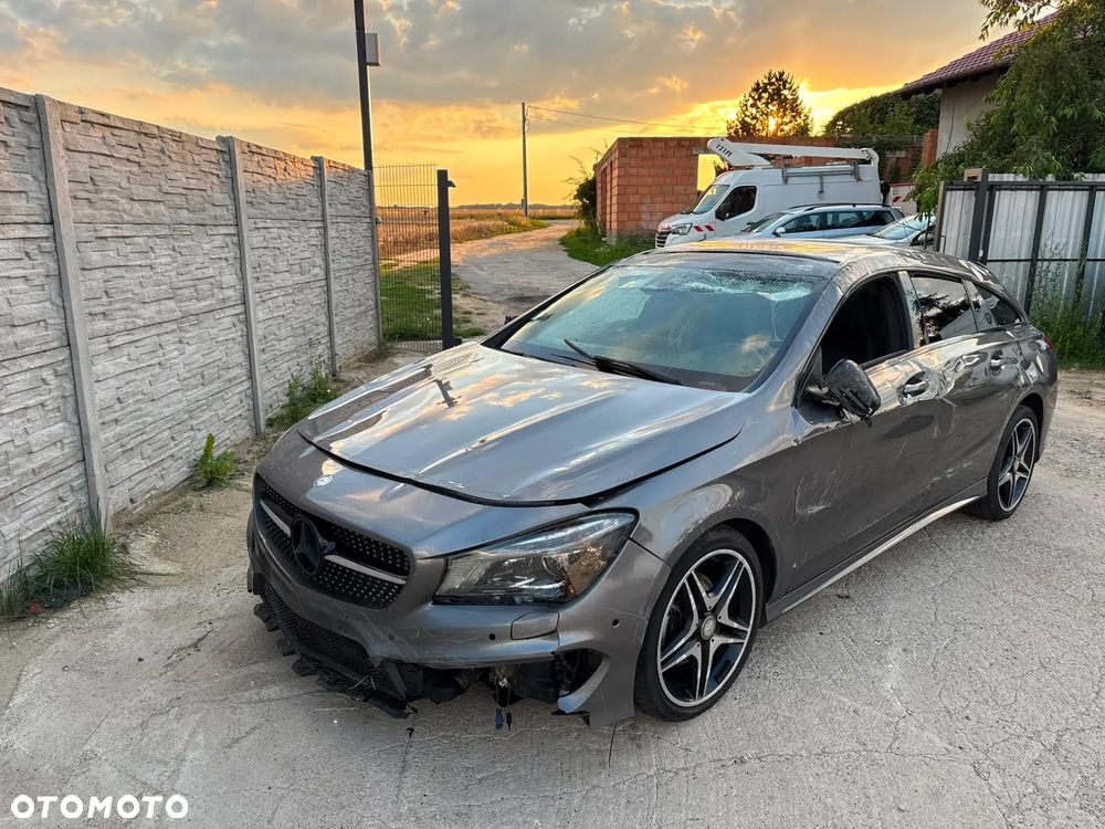 Mercedes-Benz CLA 200 d 7G-DCT AMG Line - 7