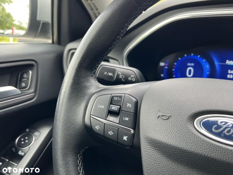 Ford Focus - 13