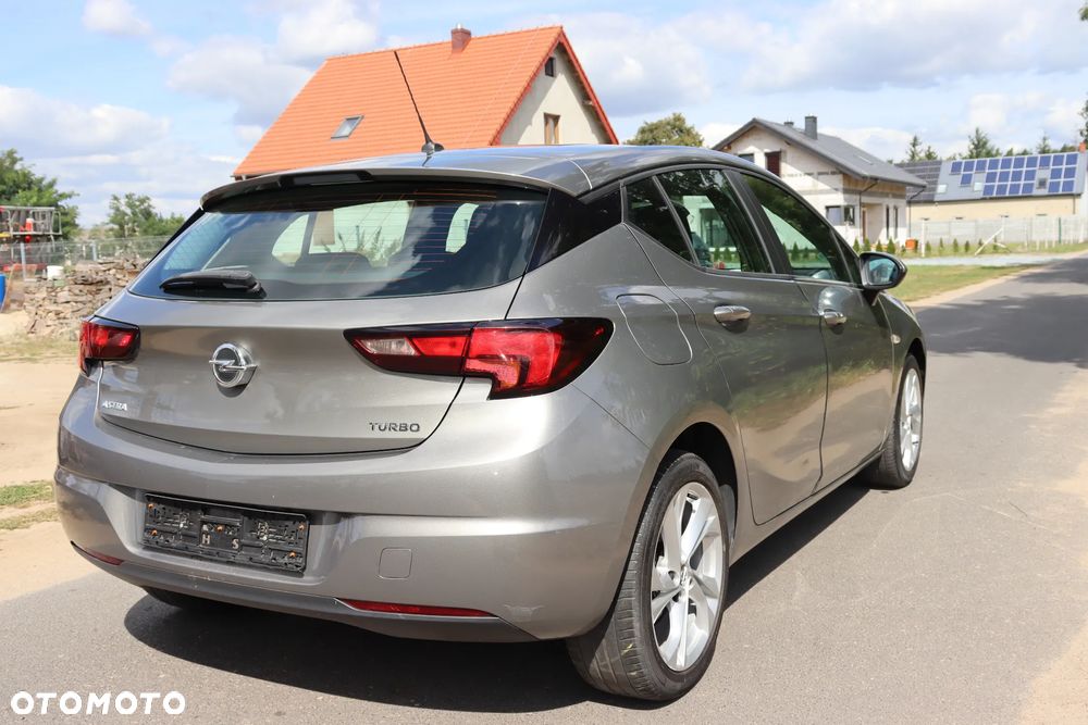Opel Astra - 8
