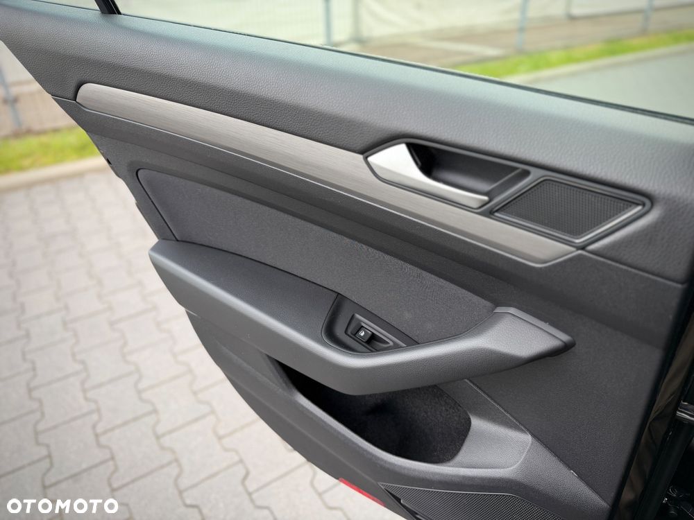 Volkswagen Passat 1.5 TSI EVO Business DSG - 17