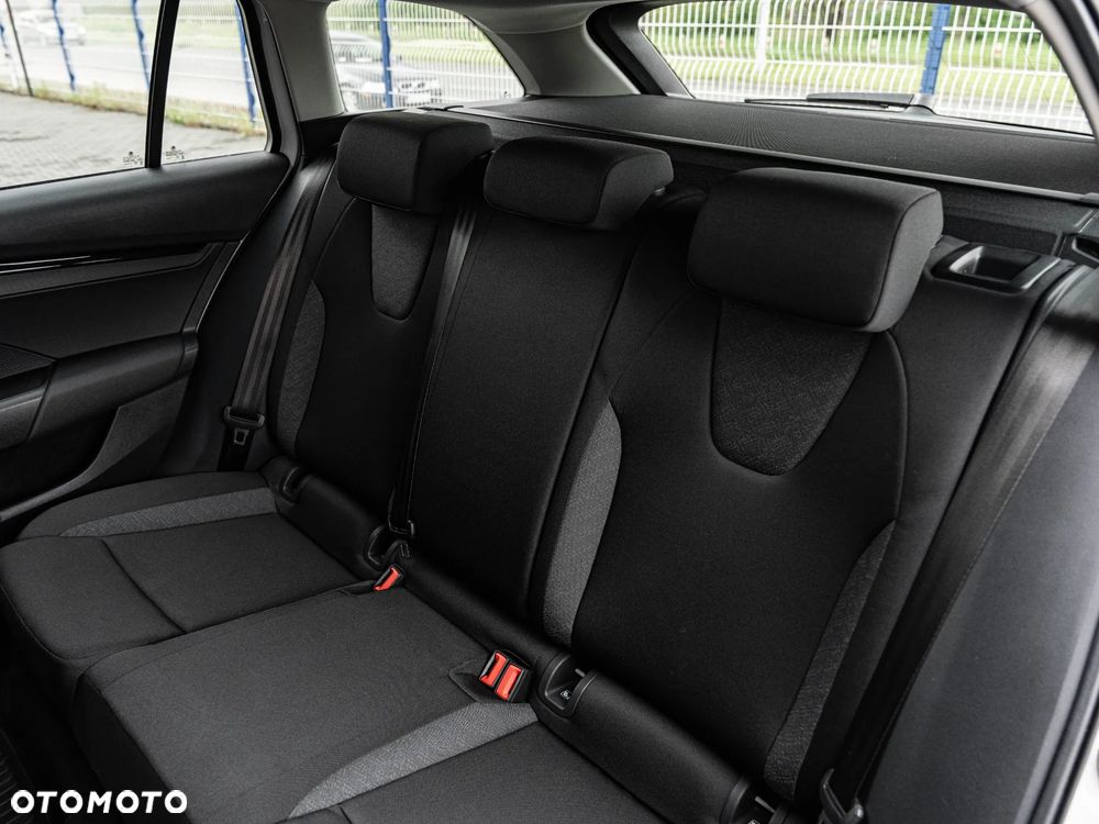 Skoda Octavia 1.5 TSI Essence - 23