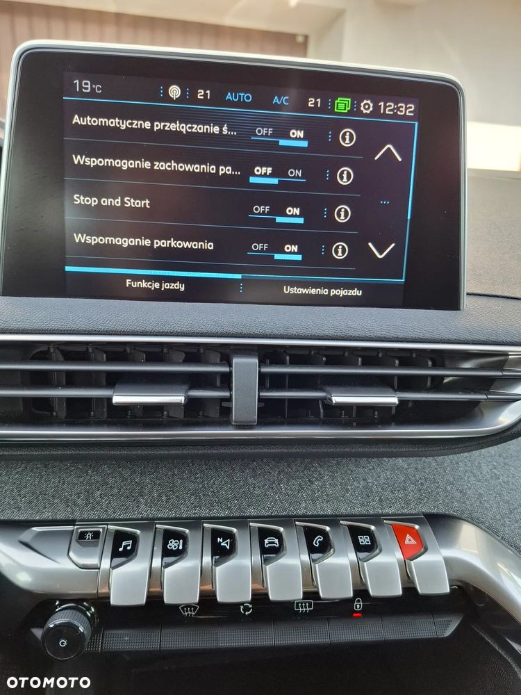 Peugeot 3008 HDi FAP 150 Premium - 16