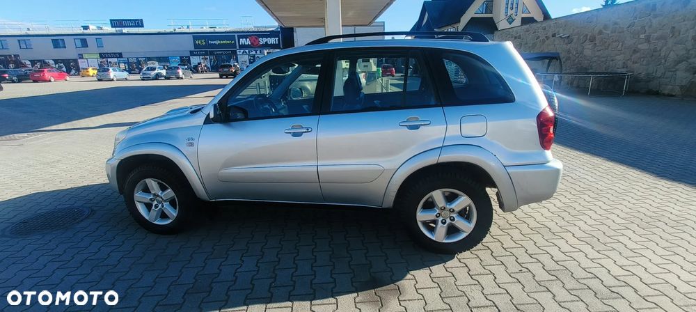 Toyota RAV4 2.0 D-4D 4x4 - 7
