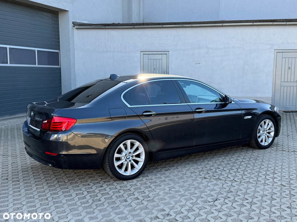 BMW Seria 5 520d - 6