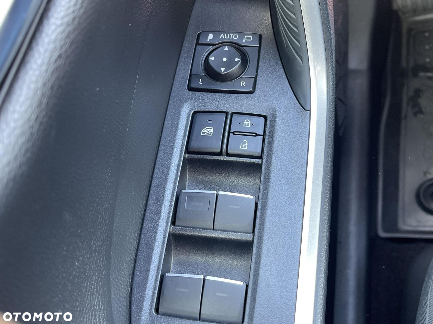 Toyota RAV4 - 17