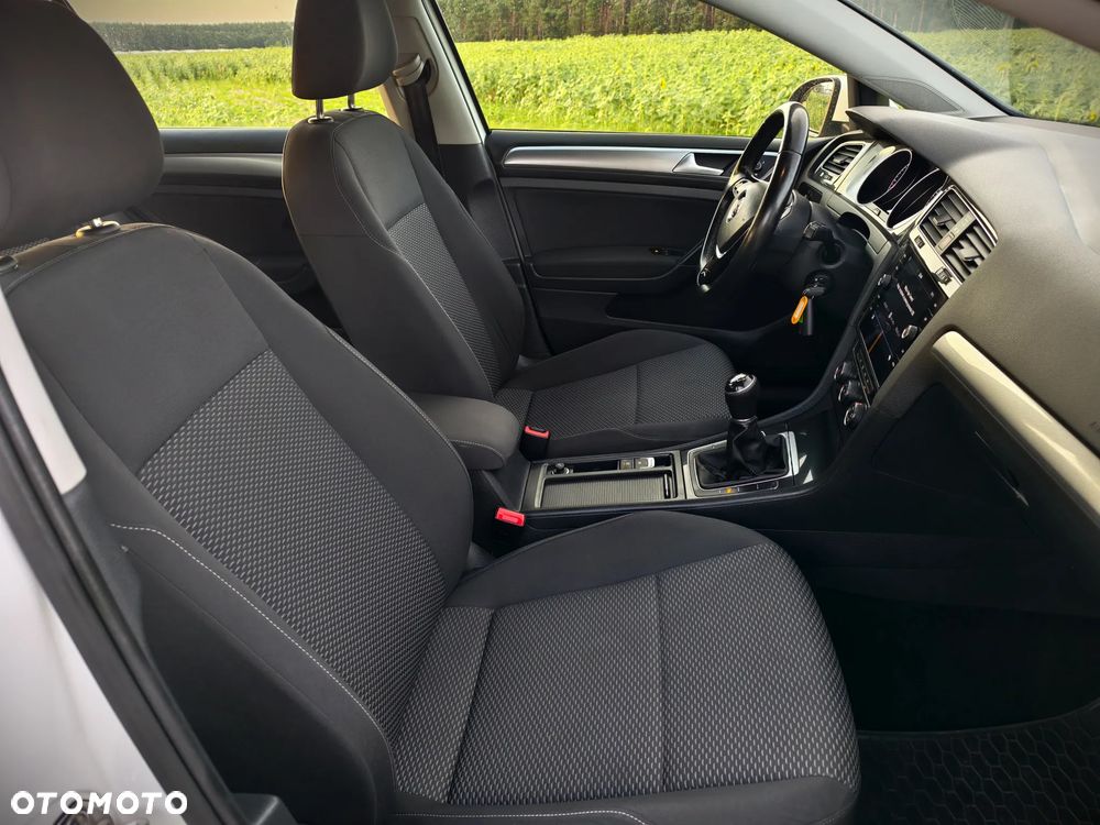 Volkswagen Golf 1.6 TDI BMT Trendline - 11