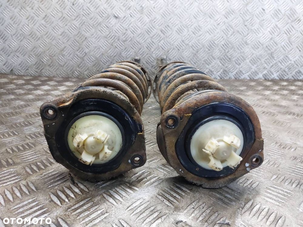 AMORTYZATOR + SPRĘŻYNA LEWY TYŁ + PRAWY TYŁ AUDI A4 B5 AVANT KOMBI - 2