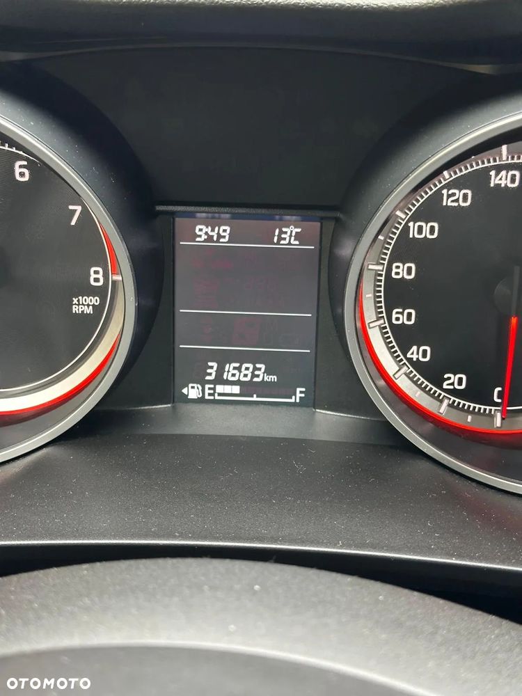 Suzuki Swift 1.2 Premium - 11