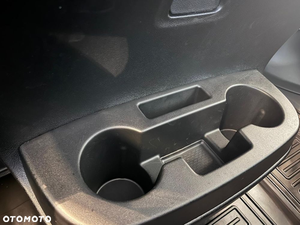 Toyota Proace MAX - 17