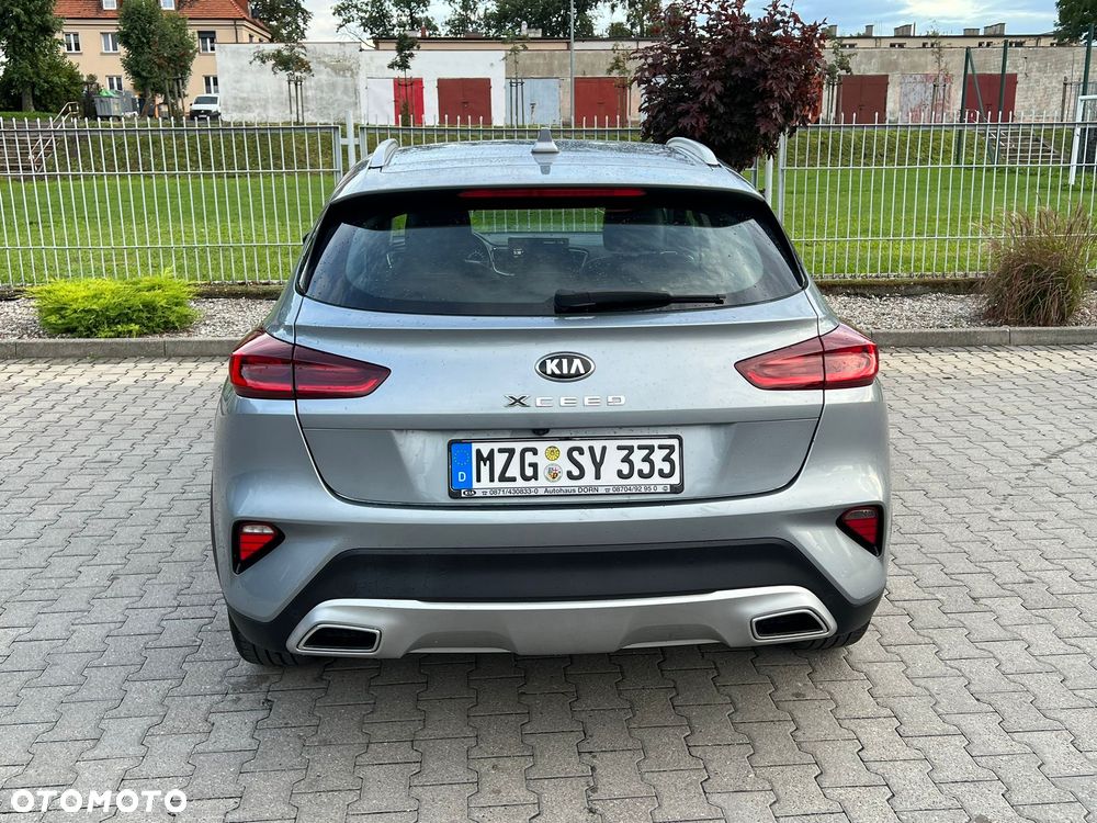 Kia XCeed 1.6 CRDi mHEV Prestige Line DCT - 22