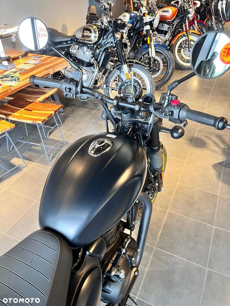 Royal Enfield HNTR - 11