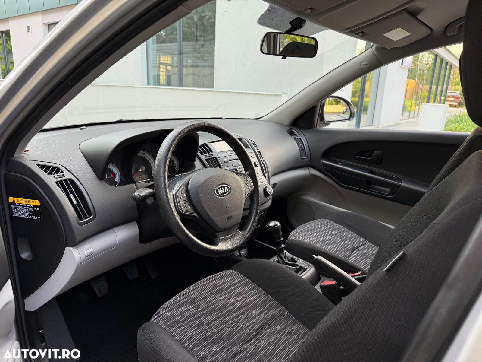 Kia Ceed - 6