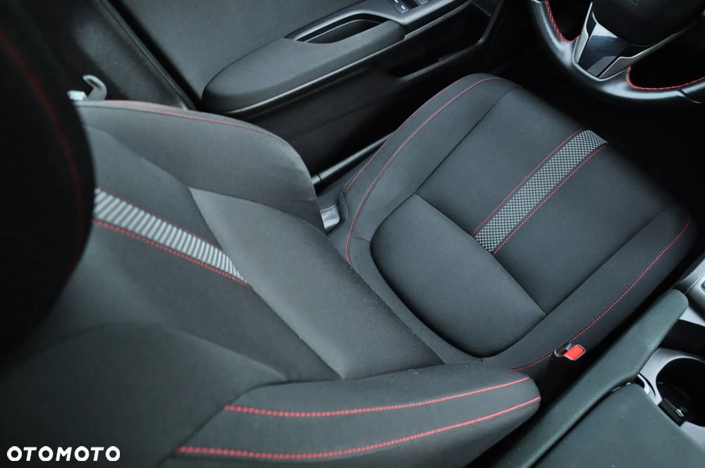 Honda Civic 1.0 i-VTEC Turbo CVT Executive Sport Line - 22
