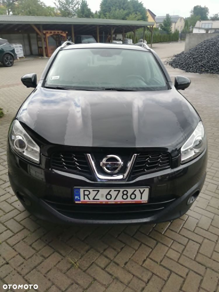 Nissan Qashqai - 1