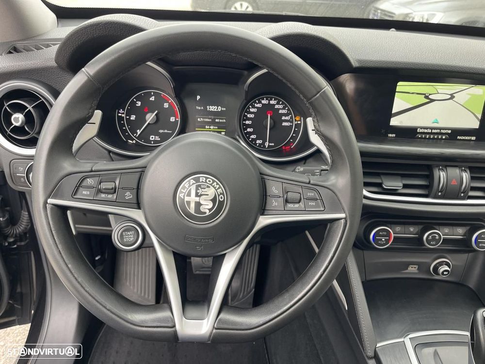 Alfa Romeo Stelvio 2.2 D Super AT8 - 26