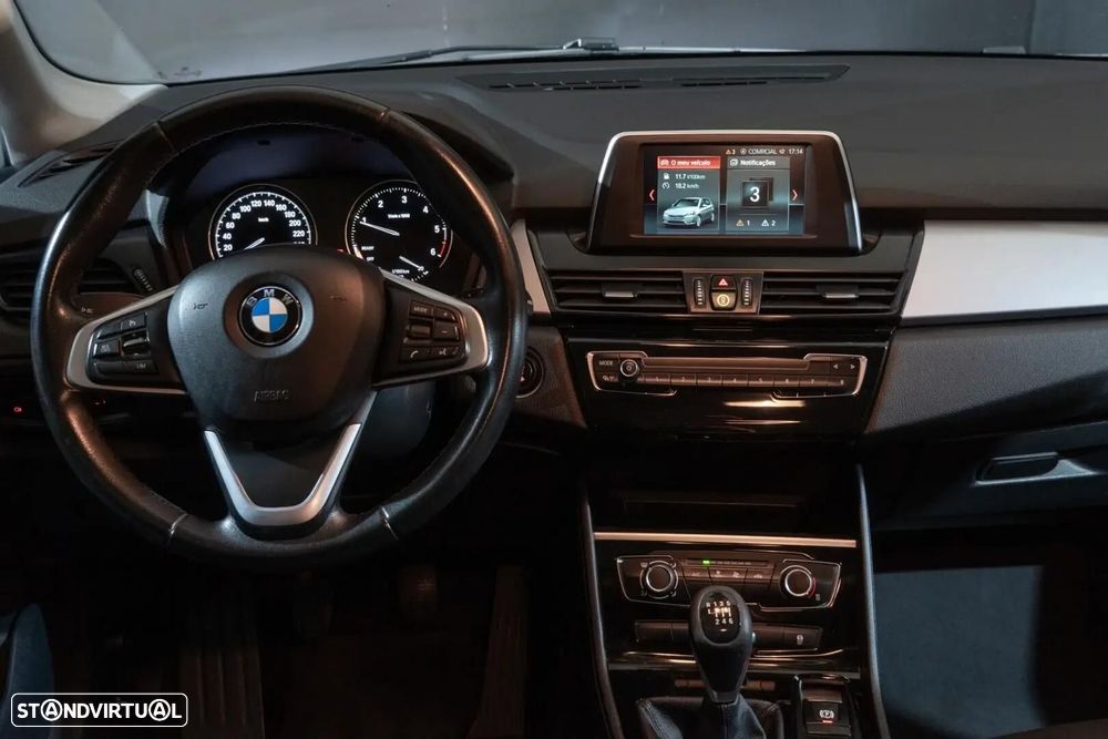 BMW 216 Active Tourer - 26