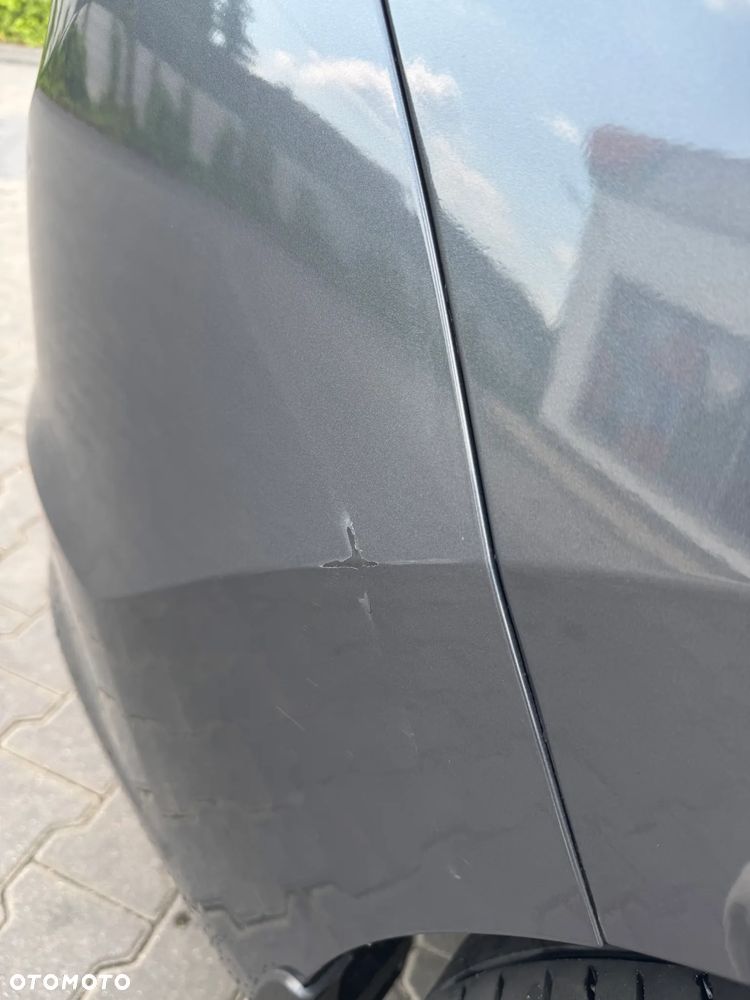 Hyundai Elantra 1.6 Style - 8