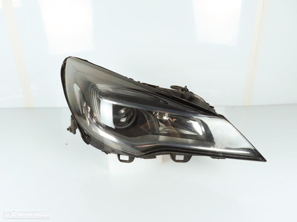 Farol normal Direito Usado / Original OPEL ASTRA K (B16)/OPEL ASTRA K Sports Tou... - 1