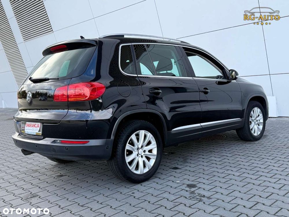 Volkswagen Tiguan - 12