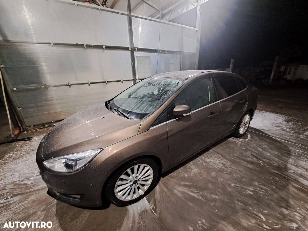 Ford Focus 1.5 TDCi Titanium - 4