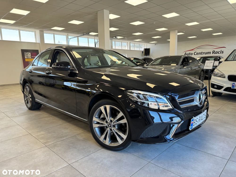 Mercedes-Benz Klasa C 400 4-Matic 7G-TRONIC - 23