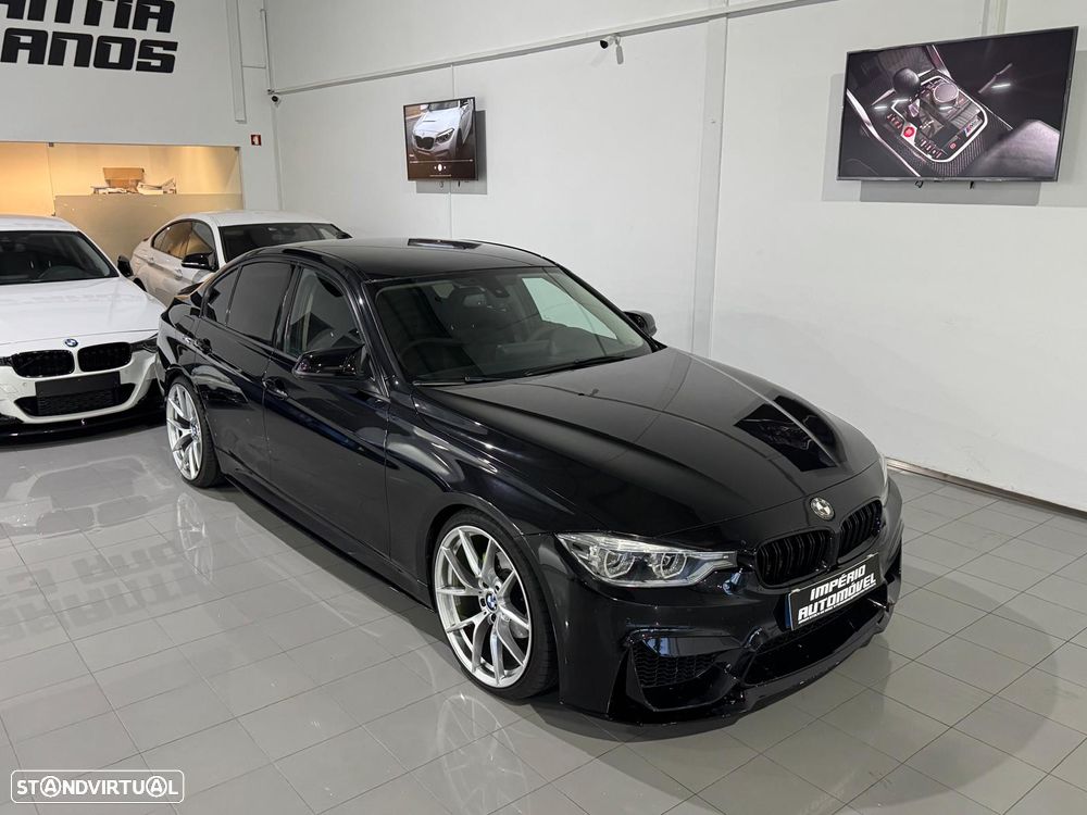 BMW 320 d Pack M Auto - 4