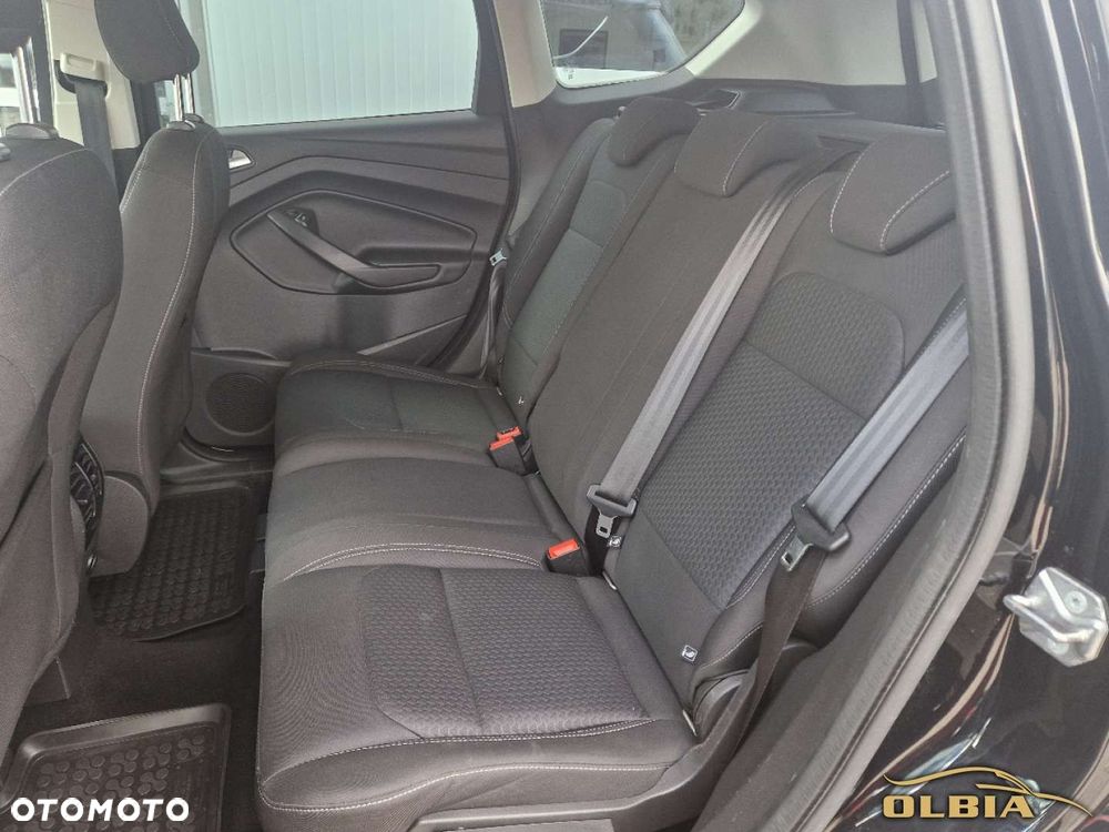 Ford Kuga - 18