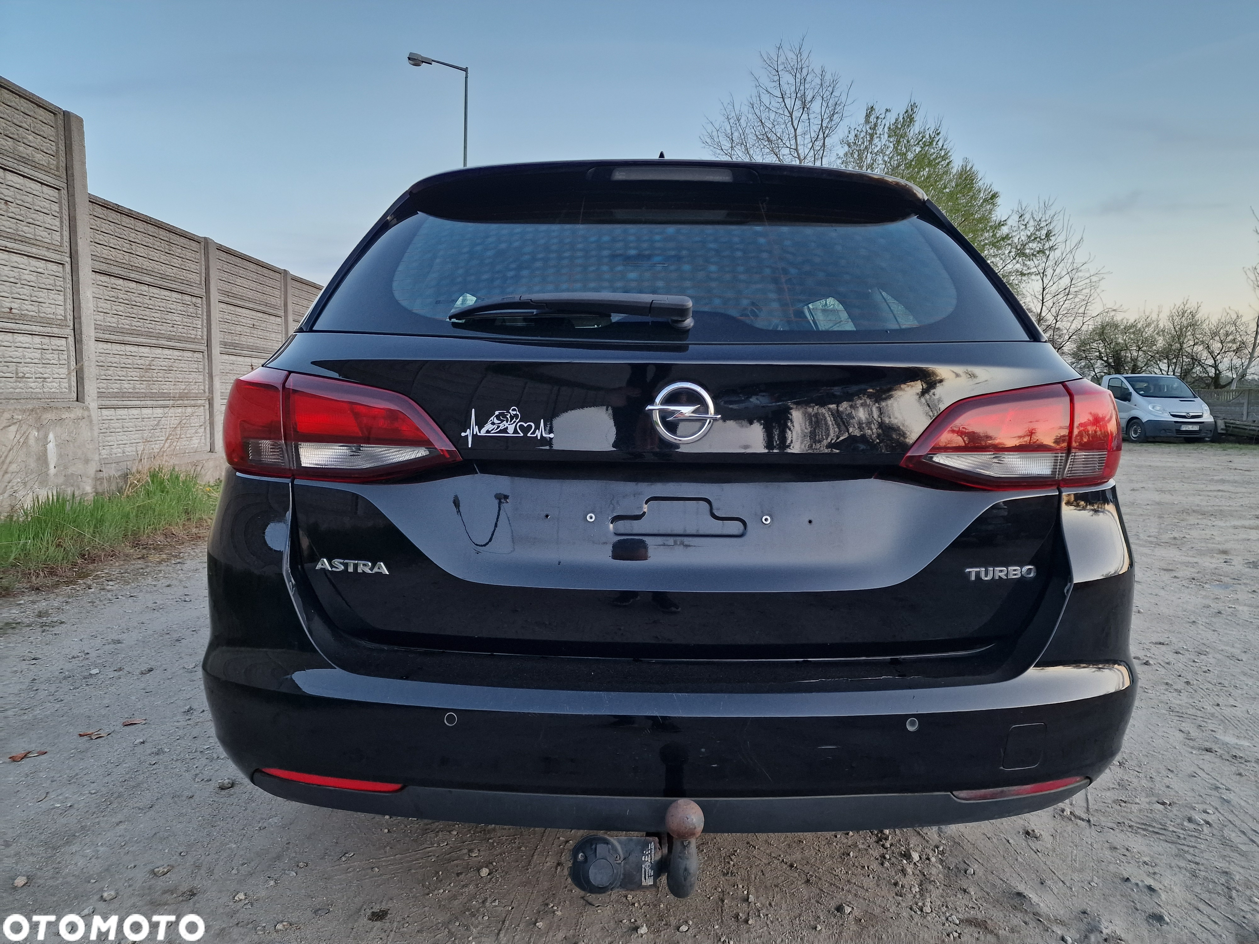 Opel Astra 1.4 Turbo Start/Stop Sports Tourer Innovation - 19