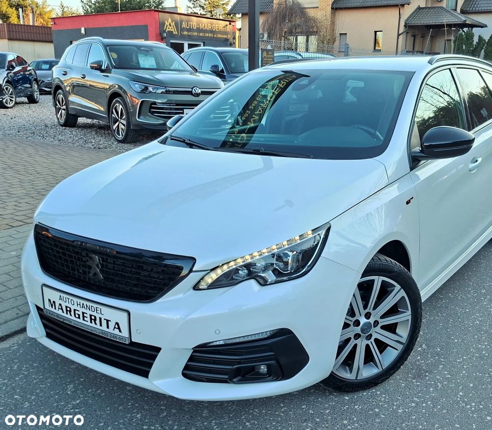 Peugeot 308 BlueHDi FAP 130 EAT8 Stop & Start GT Pack - 11