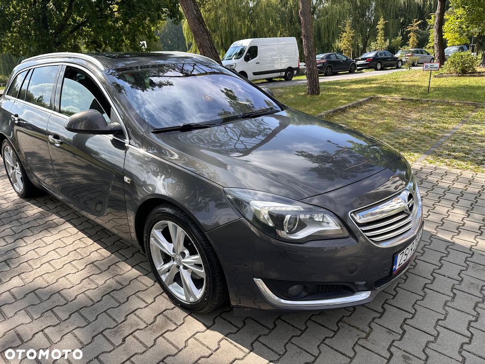 Opel Insignia - 1