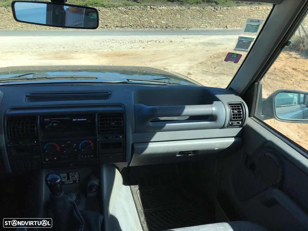 Land Rover Discovery 2.5 TDi - 14