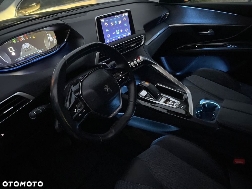 Peugeot 3008 1.6 BlueHDi Allure S&S EAT6 - 9