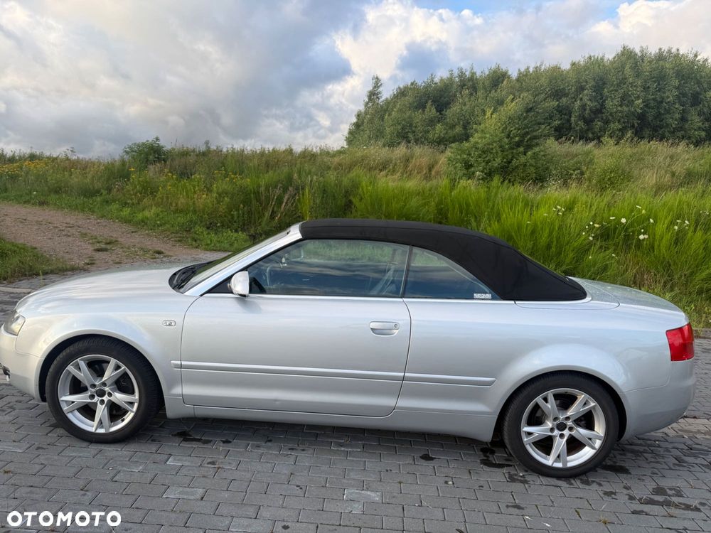 Audi A4 Cabrio - 4