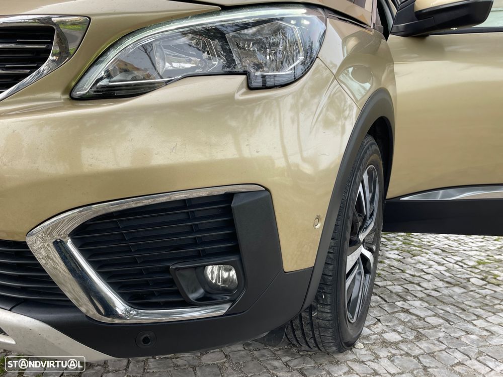 Peugeot 5008 - 19