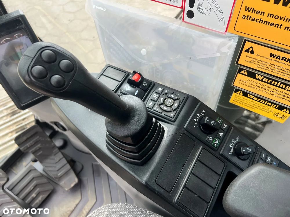 Volvo EC220EL LONG |2015 rok | 175 Km - 19