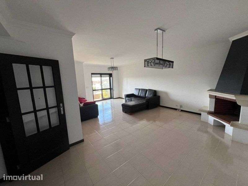 Arrendamento residencial de apartamento T3 em Rio Tinto - Grande imagem: 4/12