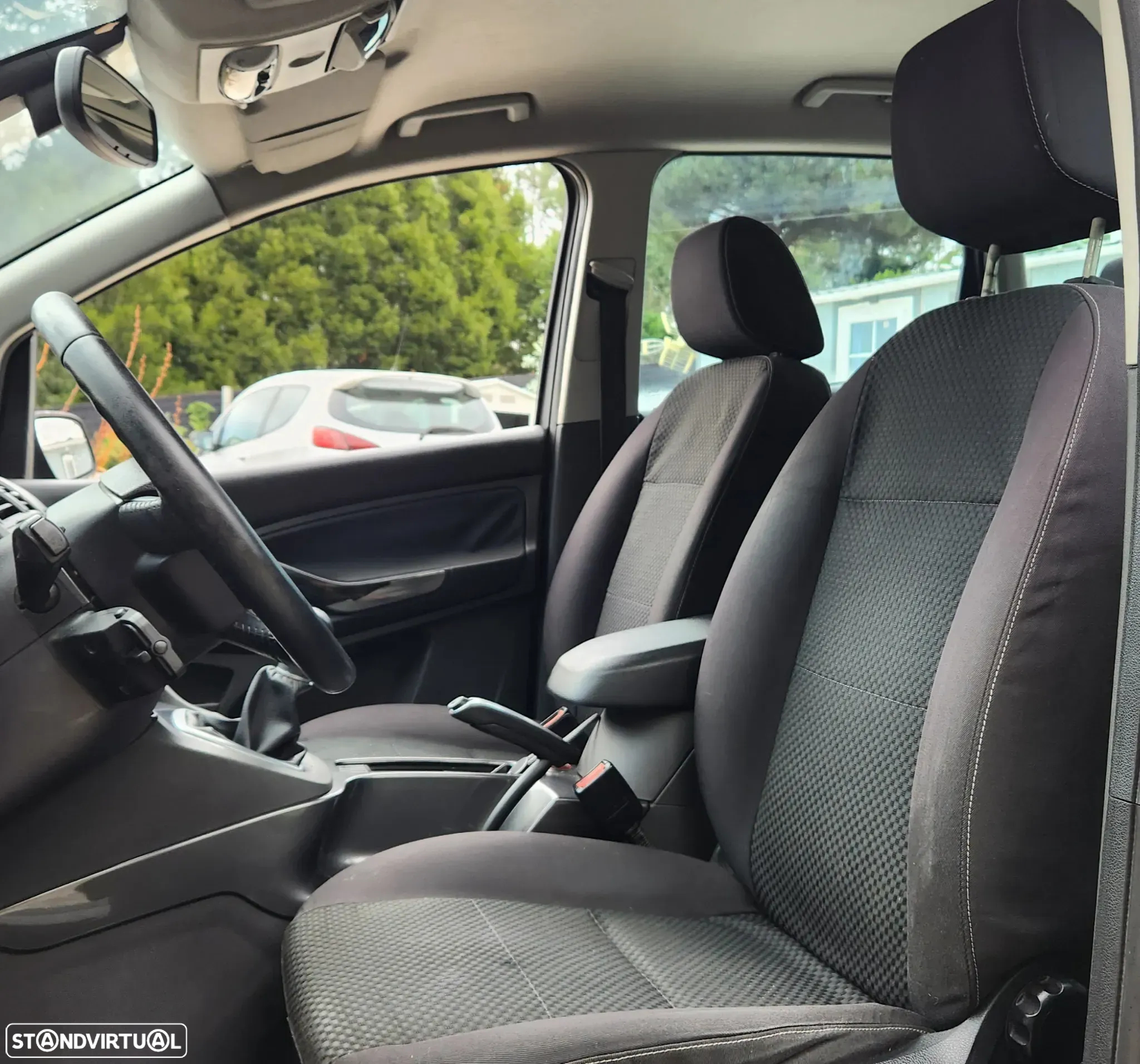 Ford C-Max 1.6 TDCi Titanium - 12