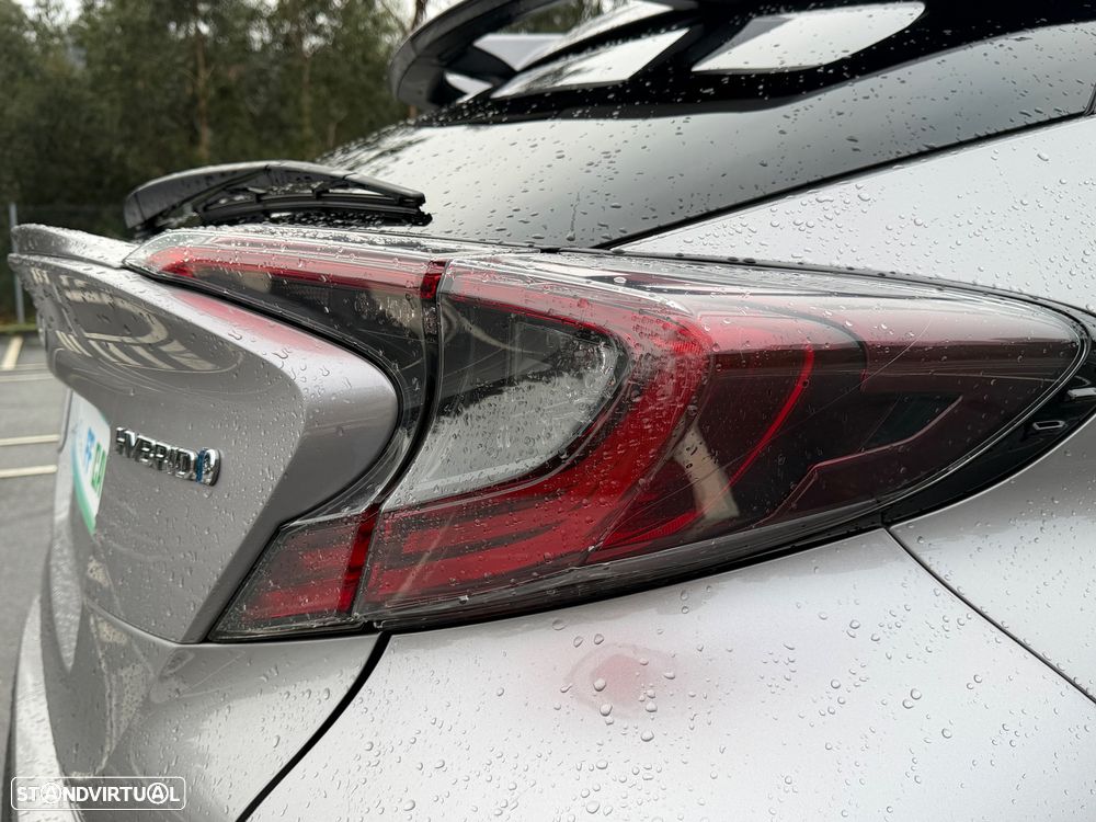 Toyota C-HR 1.8 HSD Exclusive+P.Luxury - 33