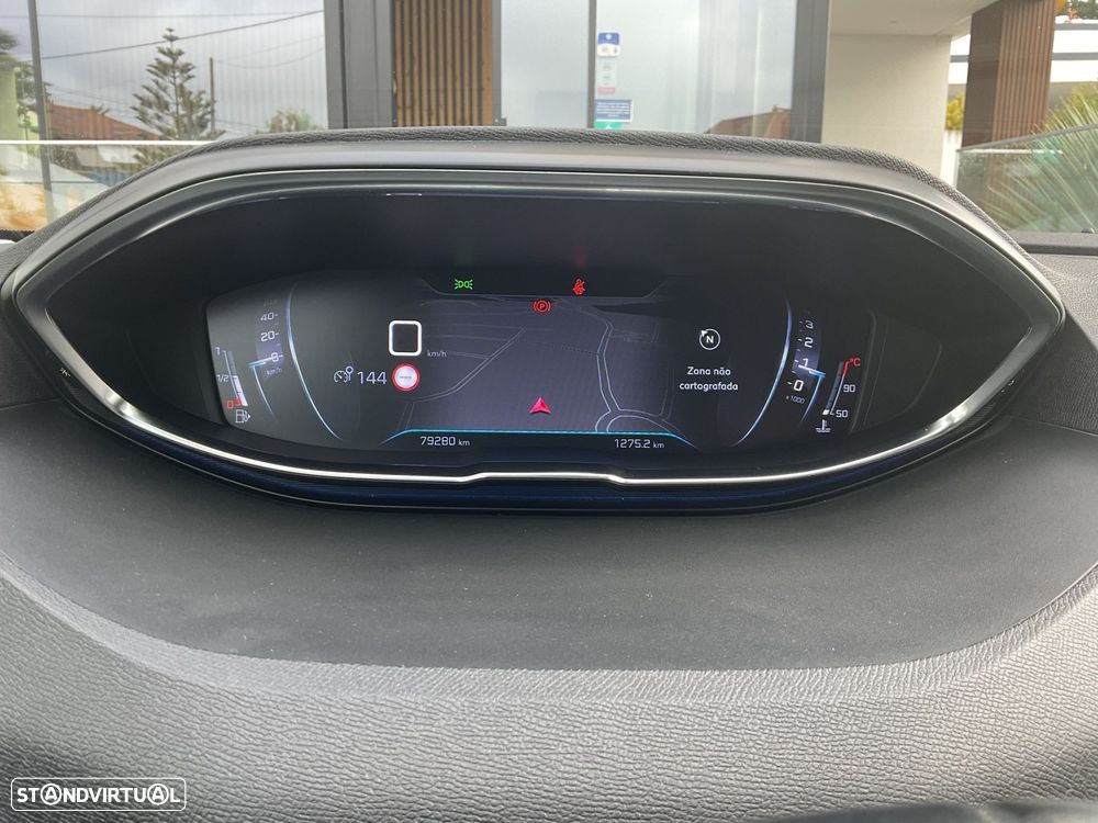 Peugeot 3008 1.5 BlueHDi Active - 24