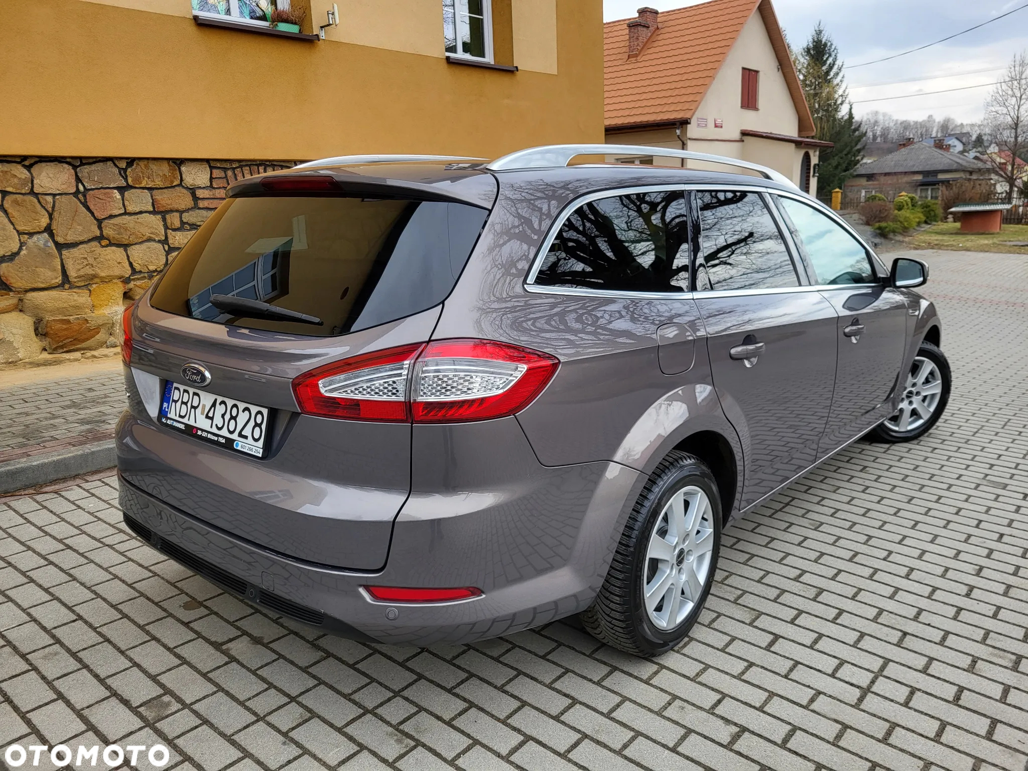 Ford Mondeo 1.6 T Titanium - 9