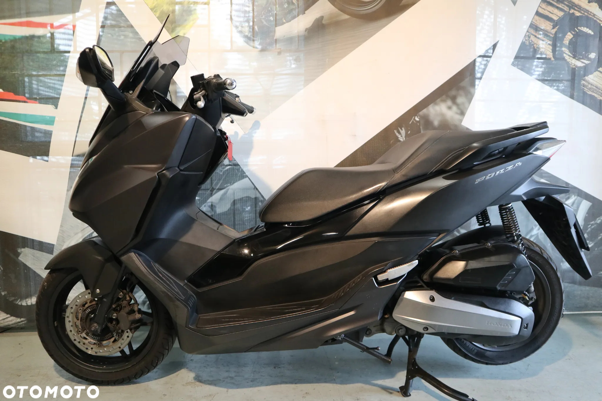 Honda NSS - 5