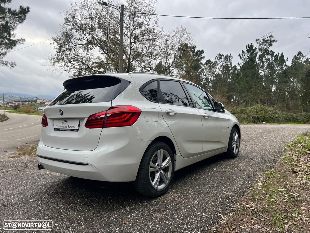 BMW 216 Active Tourer d Line Sport Auto - 38