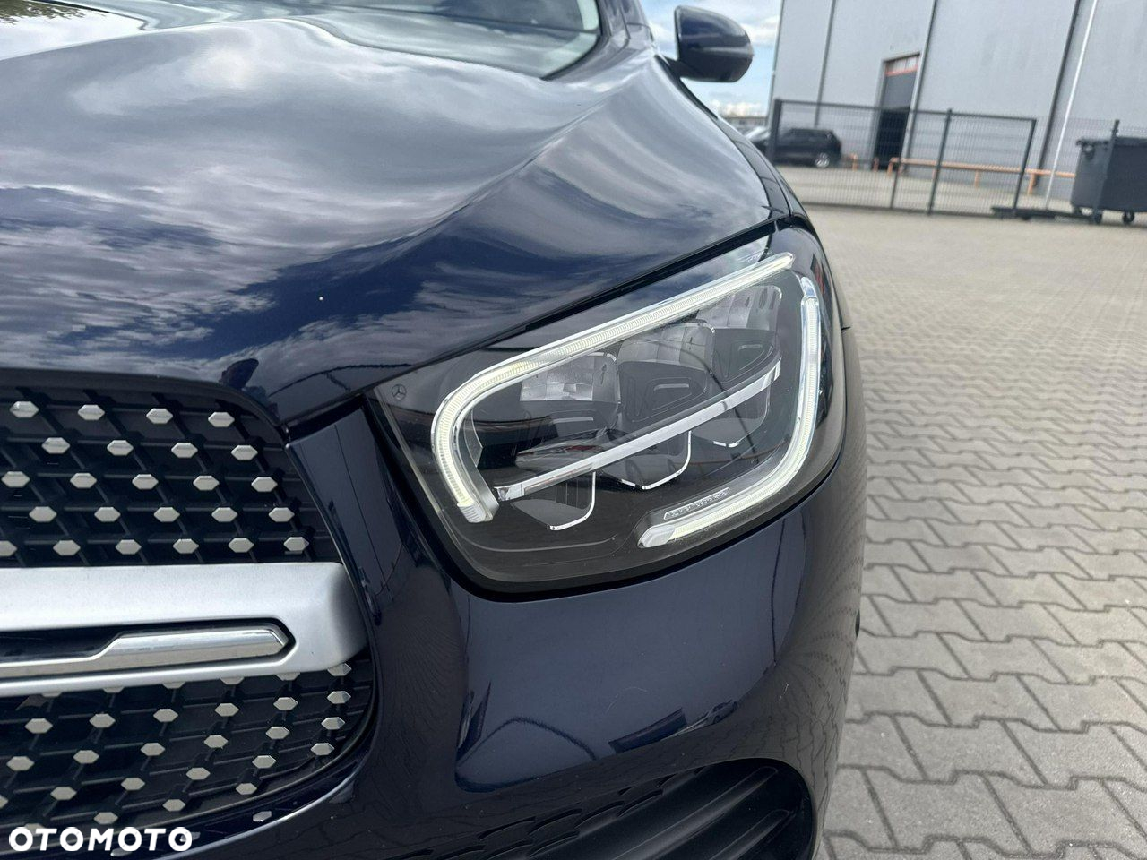 Mercedes-Benz GLC - 9