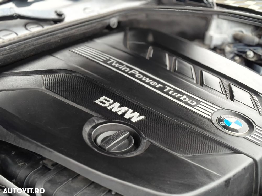 BMW Seria 5 520d Gran Turismo - 37