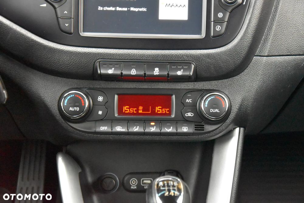 Kia Ceed 1.4 CVVT Dream Team Edition - 28