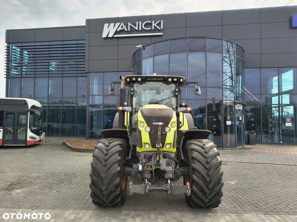 Claas Axion 800 - 18